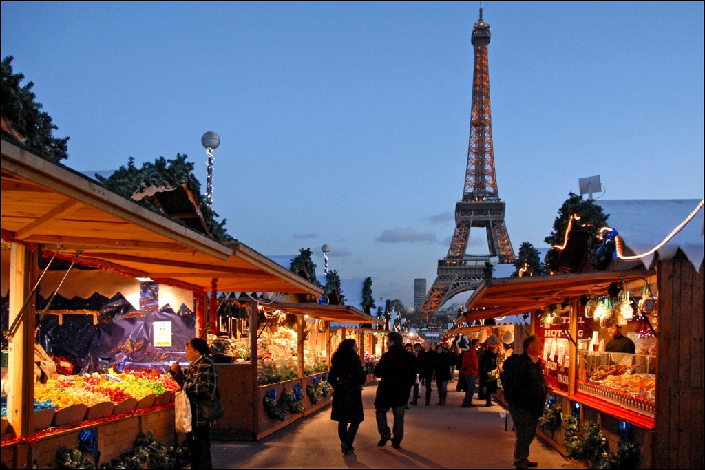 Three MustVisit Paris Christmas Markets for Foodies French Wine